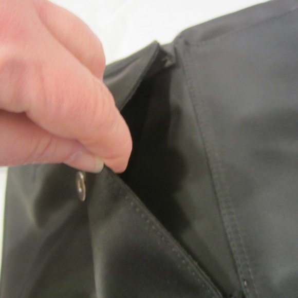 GUESS BLACK BAG W/SILVER ACCENTS, RAYON BODY - Picture 6 of 8